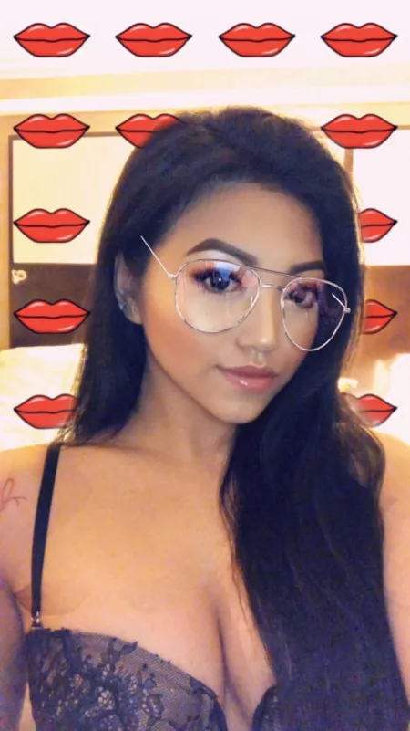 Tits and kisses by infinityman123