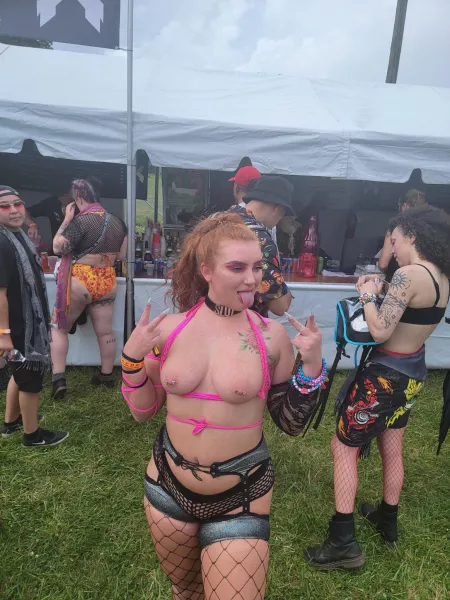 Tits out by INeedWeedandWhiskey