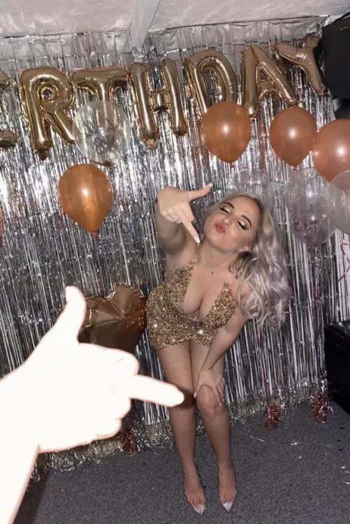 Titties by DatBlondeBish