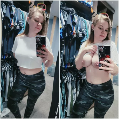 Titty flash by Rachbabyy2