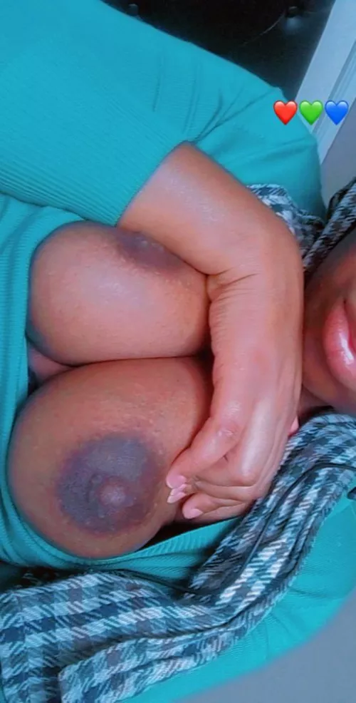 Titty fuck me daddy by Brownbaddie10