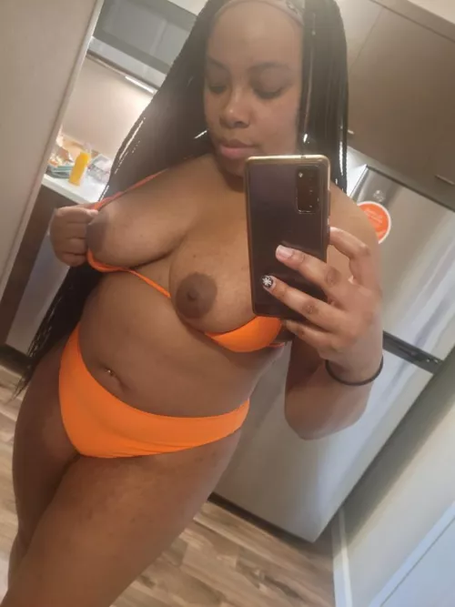 Titty Tuesday 😘 by evaKenny92