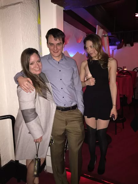 TittyBombing her friends by bggz