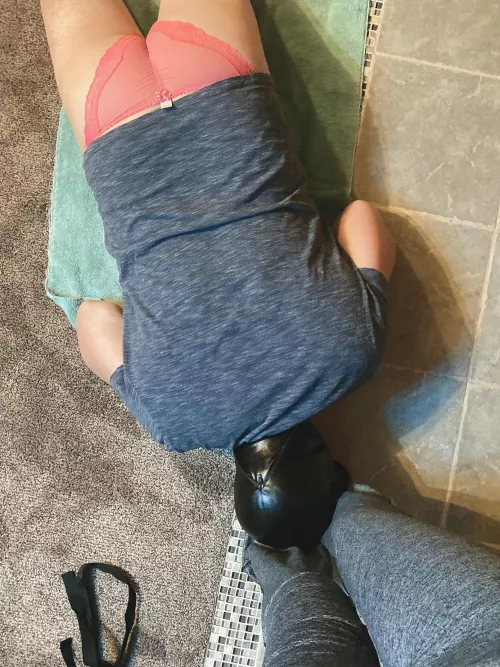 to be Locked, Denied, Emasculated & at the feet of a powerful matchless superior woman like me is your 2022 Year resolutions. [oc] [domme] by dopefairyyy