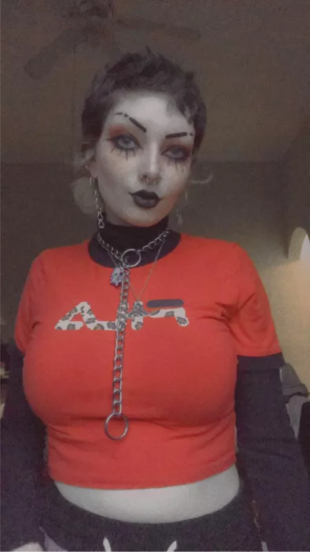 to that one guy that said i wasn’t goth and didn’t have big tiddies LMAO by babykittiii