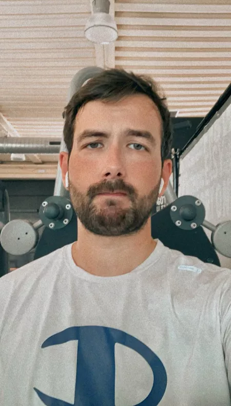 To the gym (so I can get some d) by 1nsecur33