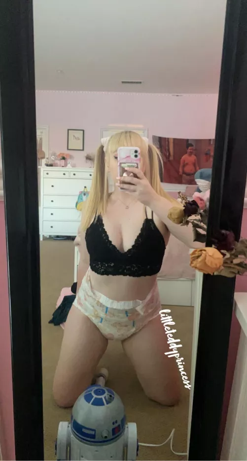 today i’m making a lottttt of custom content hehe by littleteddyprincess_
