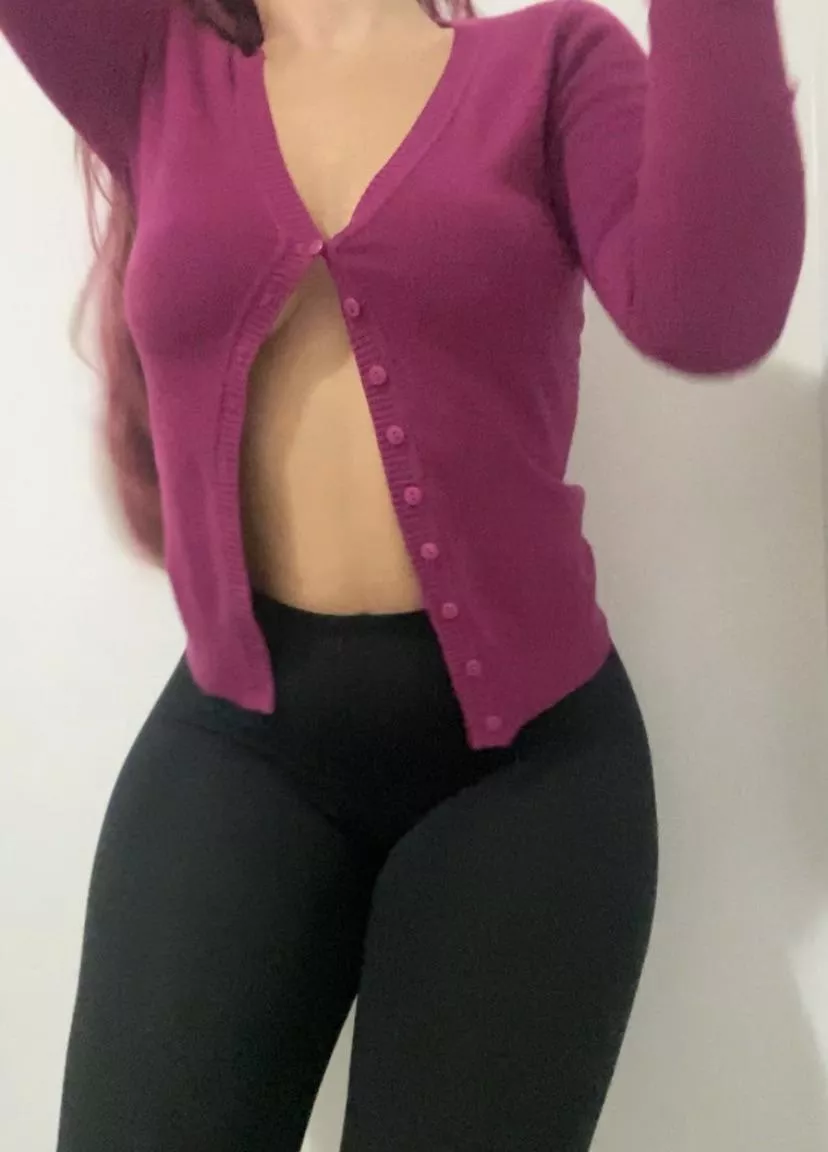 Today’s comfy outfit 🙈💕 posted by daisybabybaby