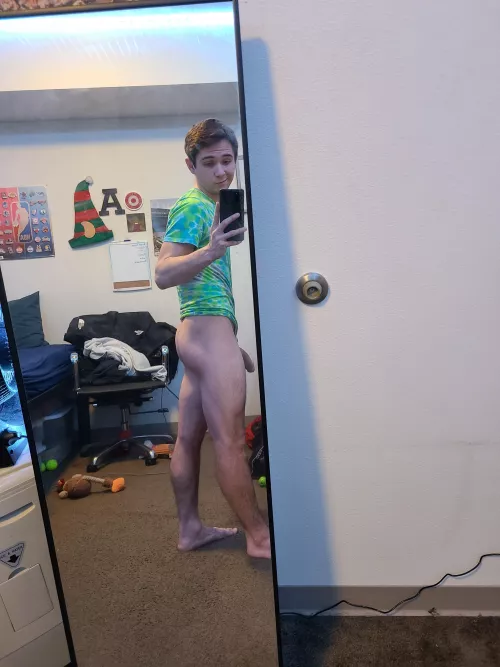 Today's mood 🍑 by whtvritsathrowaway