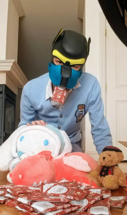 Today's my birthday :) I bark for choco bark! by koreanpuppyboy