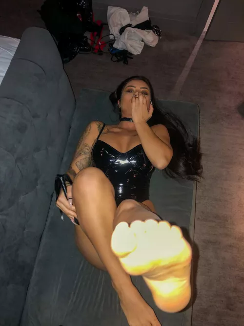 Today’s session: Worshipping by latviaaaaOF