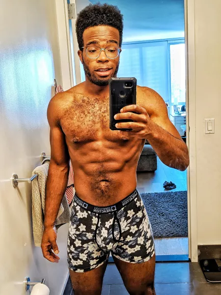 Today's underwear include some much needed flowers 💮 by TheFrenchestFry72