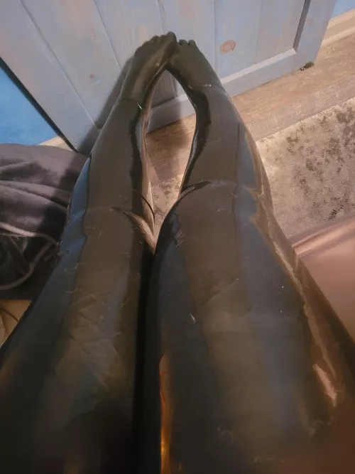 Toe sock and tights 🥰 by Swimming-Point1953