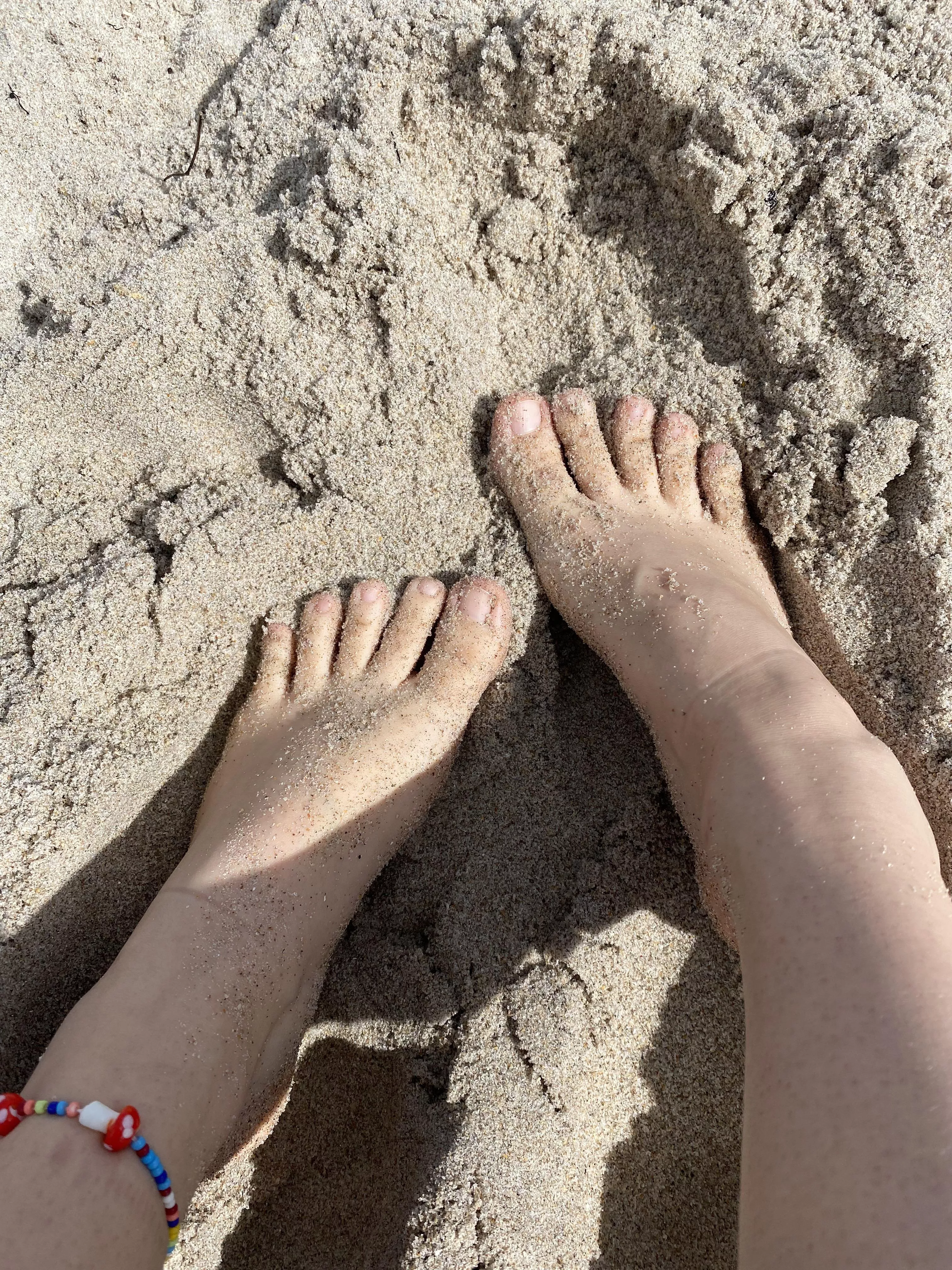 Toes in the sand 🏝 posted by dixiechix2studioalb
