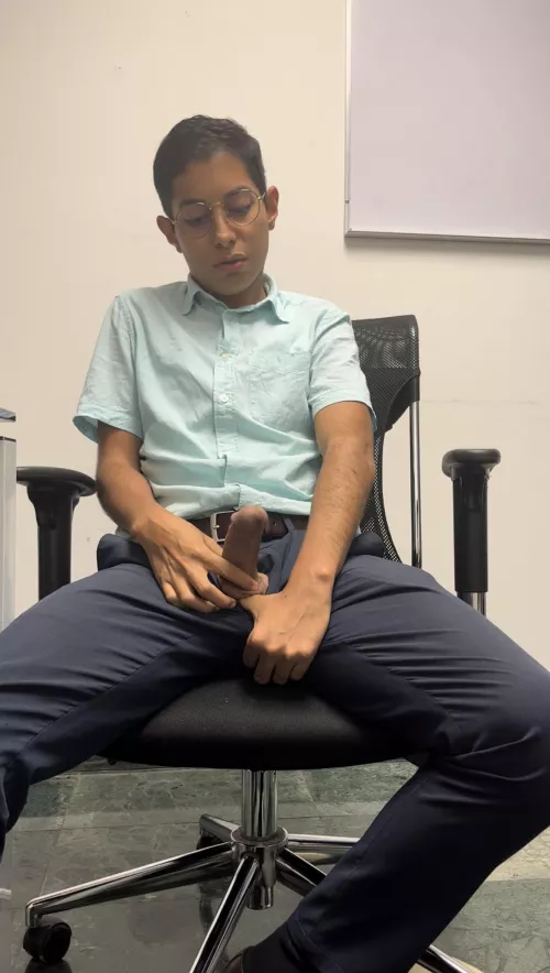 Too formal? 🥺 by Yazzyr19