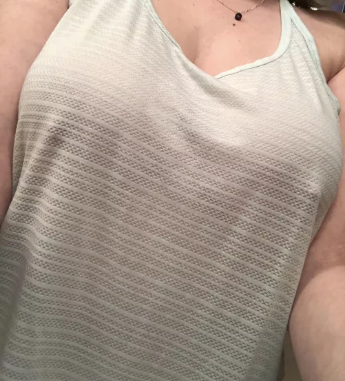 Too revealing for a walk? by Sh0rtCircuitGuy