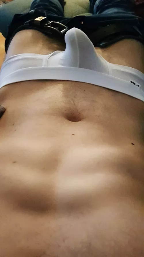 Too tight in there by stodechi