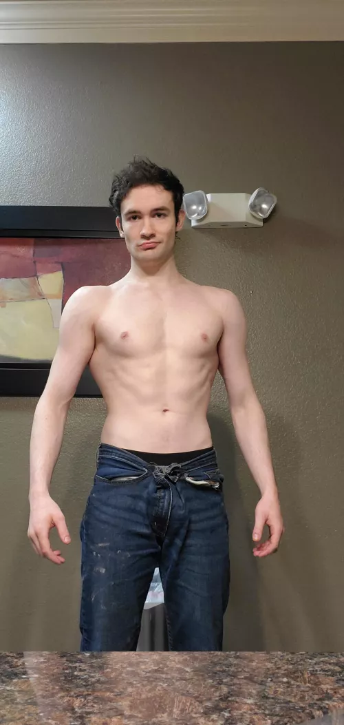 Took a break from working out to take this 😘 by Brandon110011