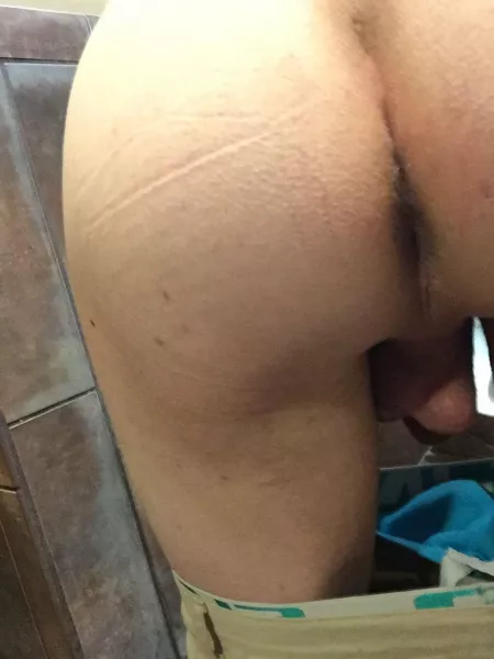 Took a hole pic in a public bathroom by Dylangayboy