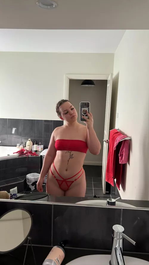 Took this pic this morning 🙈 by veganskank