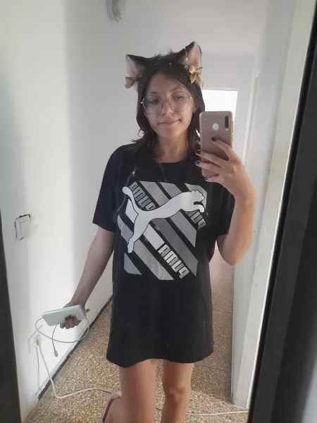 Took this pic today before going out :3 by softbrattypuppy