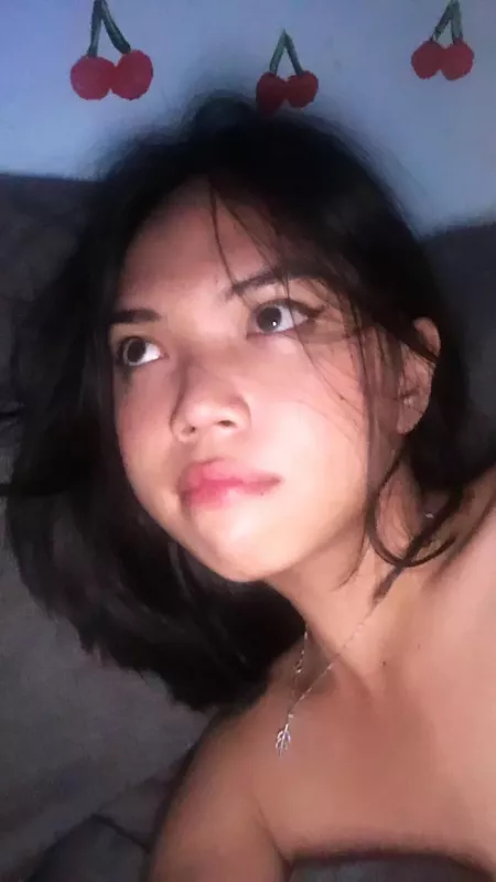 took this pic when i woke up in the middle of the night :D by Miruwhorex