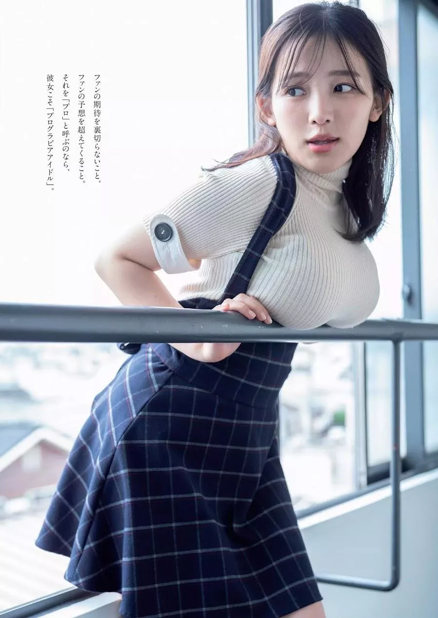 Top 40 Hottest Gravure Pics of the Year: 33. Jun Amaki (天木じゅん) Weekly Playboy No. 35 08.2020 posted by ChazGower