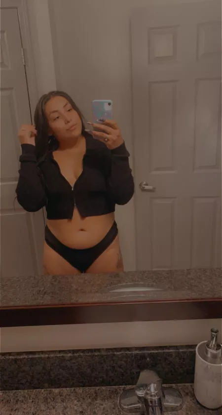 Top 5% come check it out 😋 I’ll be waiting 💕40% off SALE💕 fetish/kink friendly, JOI, Custom/daily content & more , link in bio & in comments by Lil_latina2424