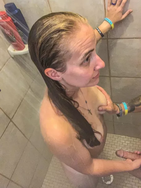 Top 6% creator!! Free subscription, custom content available. I reply to every message. PPV with amazing content! Please let me be yours. 😘 Link in comments. by powercouple2122