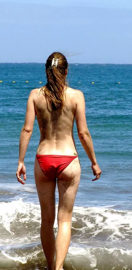 Topless on the beach by isa_bea