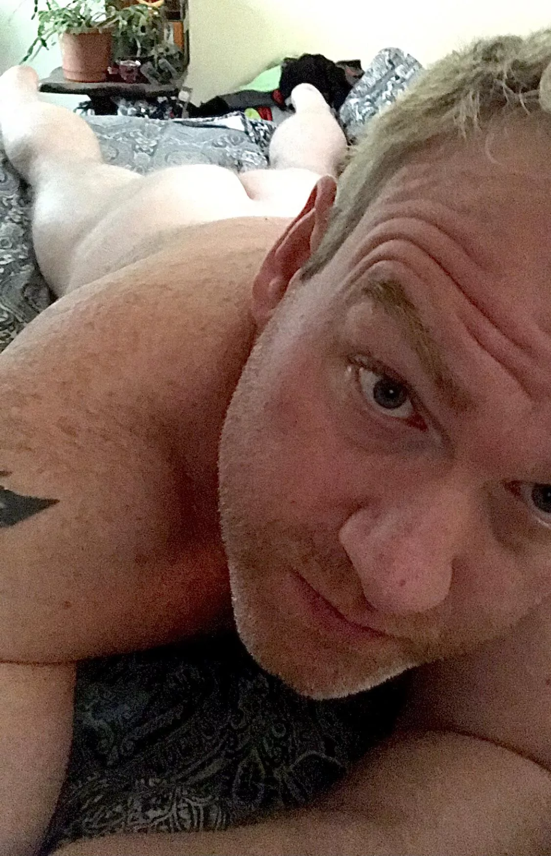 Tops can be cheeky too… ;) posted by RufusArt