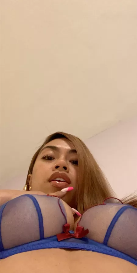 touch them by sydyonce