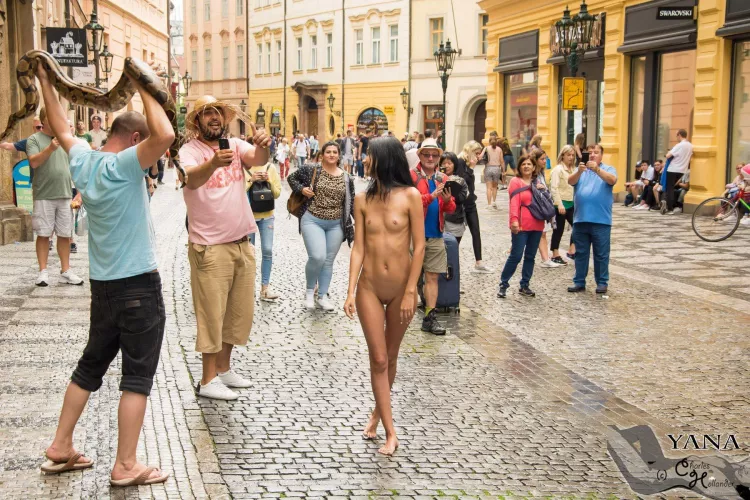 tourist attraction Yana with bare feet by c_hollander