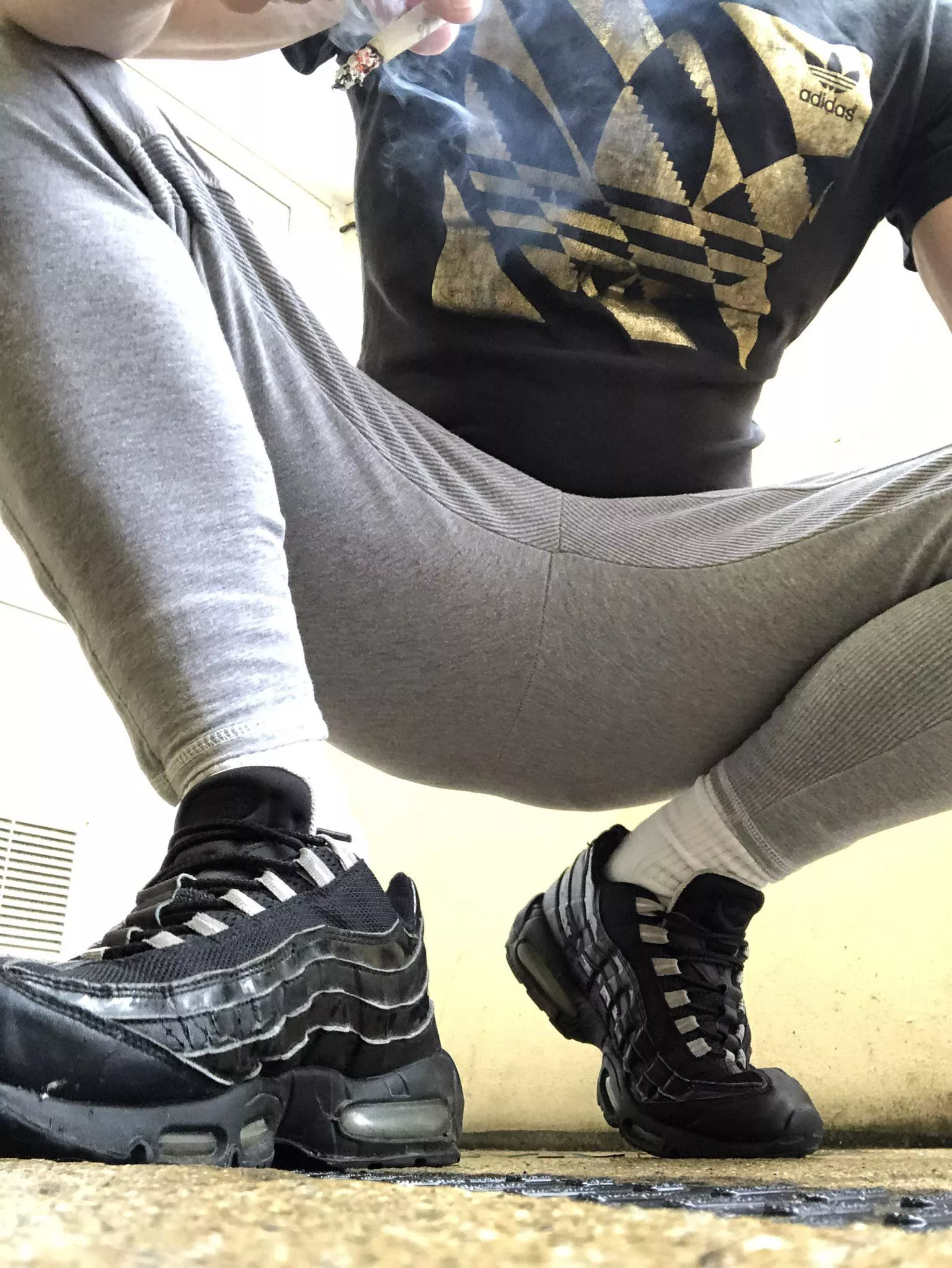 “Trackies , sneakers and smoke” … posted by neilfromsydney2003