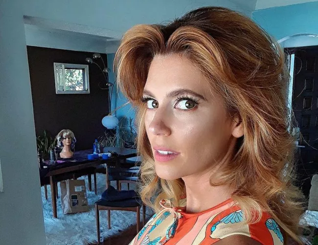 Trapped by her eyes. by Funsized_nsfw