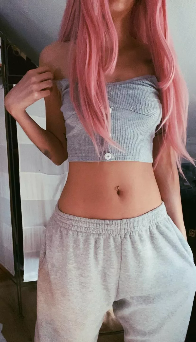 Treat please posted by panti_panicc