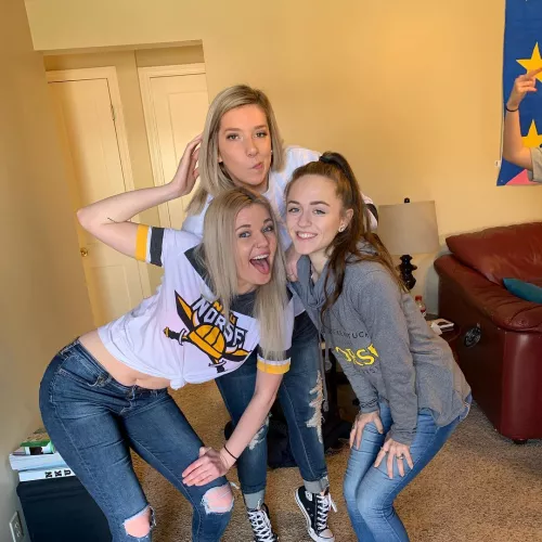 Triangle by WarmObserver