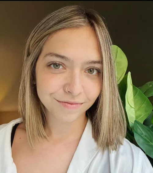 Tribute her by finhadro