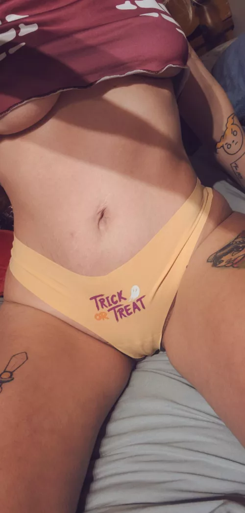 Trick or Treat by YandereKamii