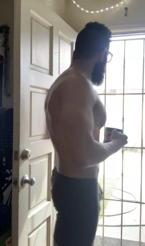 Tried to get a bit of side profile for ya by 12Limerence