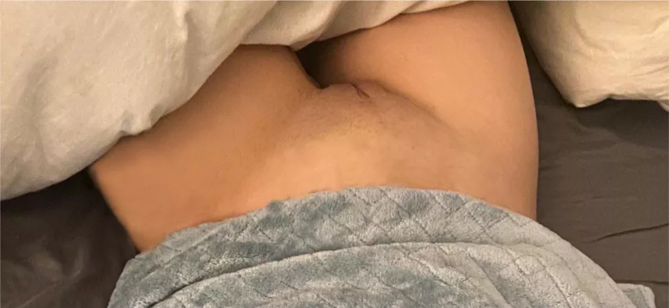 Tried to go to bed in just a tank top.. by Counter-This