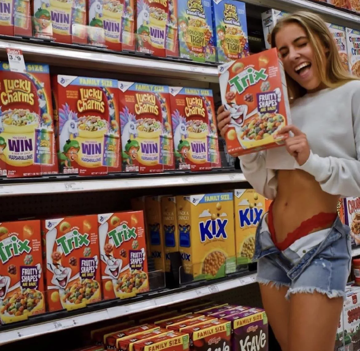 Trix are for kids😏 posted by localpantiegod