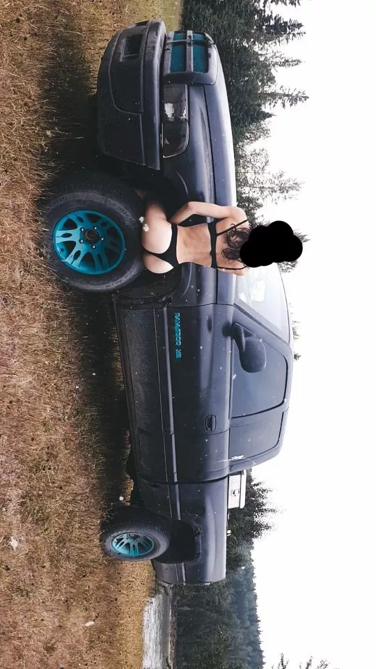Trucks and ass, whats better then that? (F) posted by badlittle_kitty