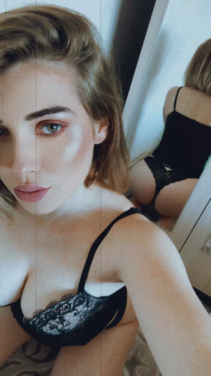 try not to get a hard cock and i'll eat your ass posted by Yulibfd