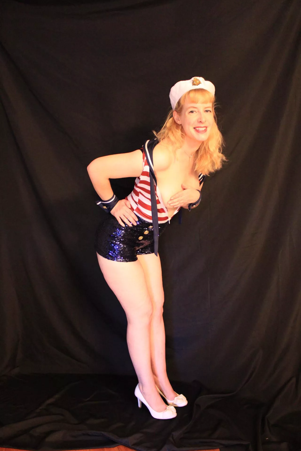 Trying my best vintage pinup look! posted by kittychristiansen
