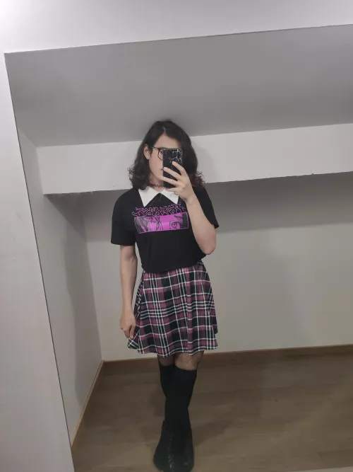 Trying new things. by LFChaeshi