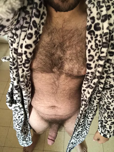 Trying on my new robe by geva1234