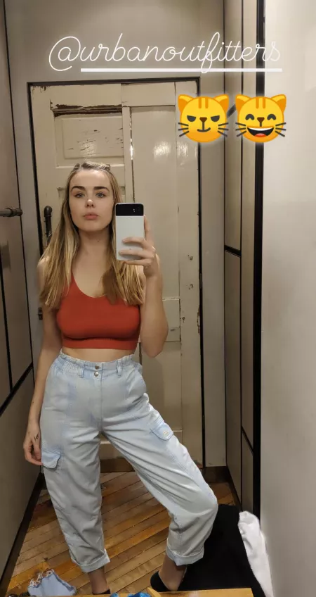 Trying on some new clothes by flipnotedax