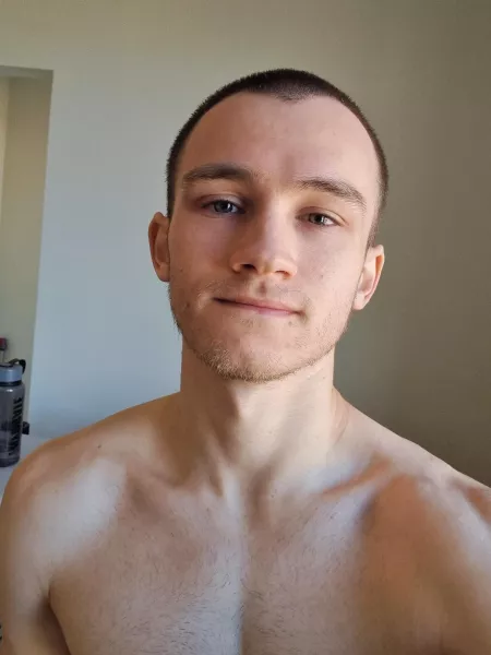 Trying out the lockdown buzzcut by gooeystick