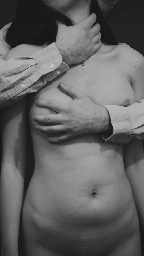 Trying some submissive stuff. Like how it feels